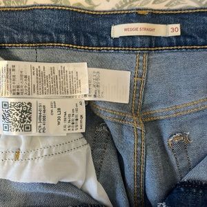 Levi's Wedgie Straight